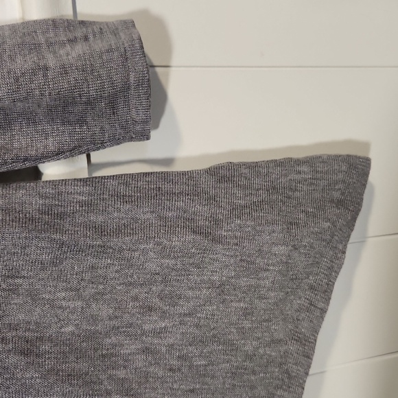 🖤 Eileen Fisher Lana Merino Lyocell TENCEL® Sweater – Gray, Size SP 🖤 - Picture 4 of 9